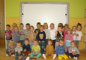 Zdjęcie grupowe dzieci z okazji Dnia Przedszkolaka